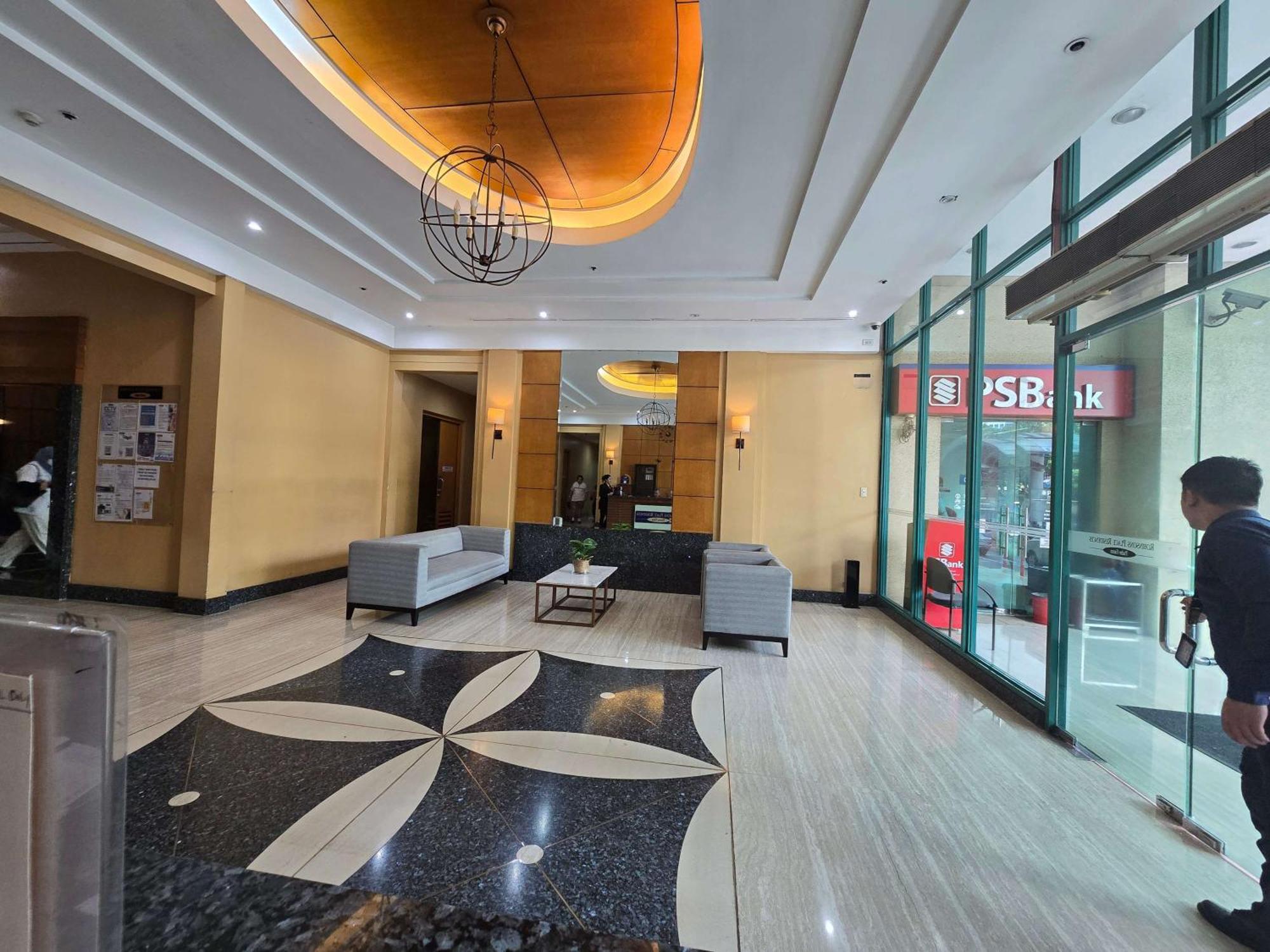 Manila Condotel 2 Bedroom Connected To Robinson Mall By Tripleview Condominium Exteriör bild